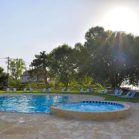 Hotel Coral 2*